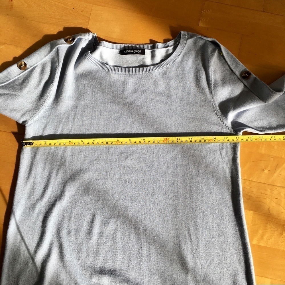 Cable & Gauge Light Blue Sweater Button Detail Size Small - Picture 8 of 17